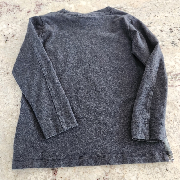 Molo Top size 104 EUC - Picture 3 of 5